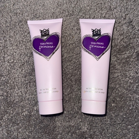 Two New Vera Wang Princess Satiny Body Lotion 2.5 Fl Ounces - Picture 1 of 2